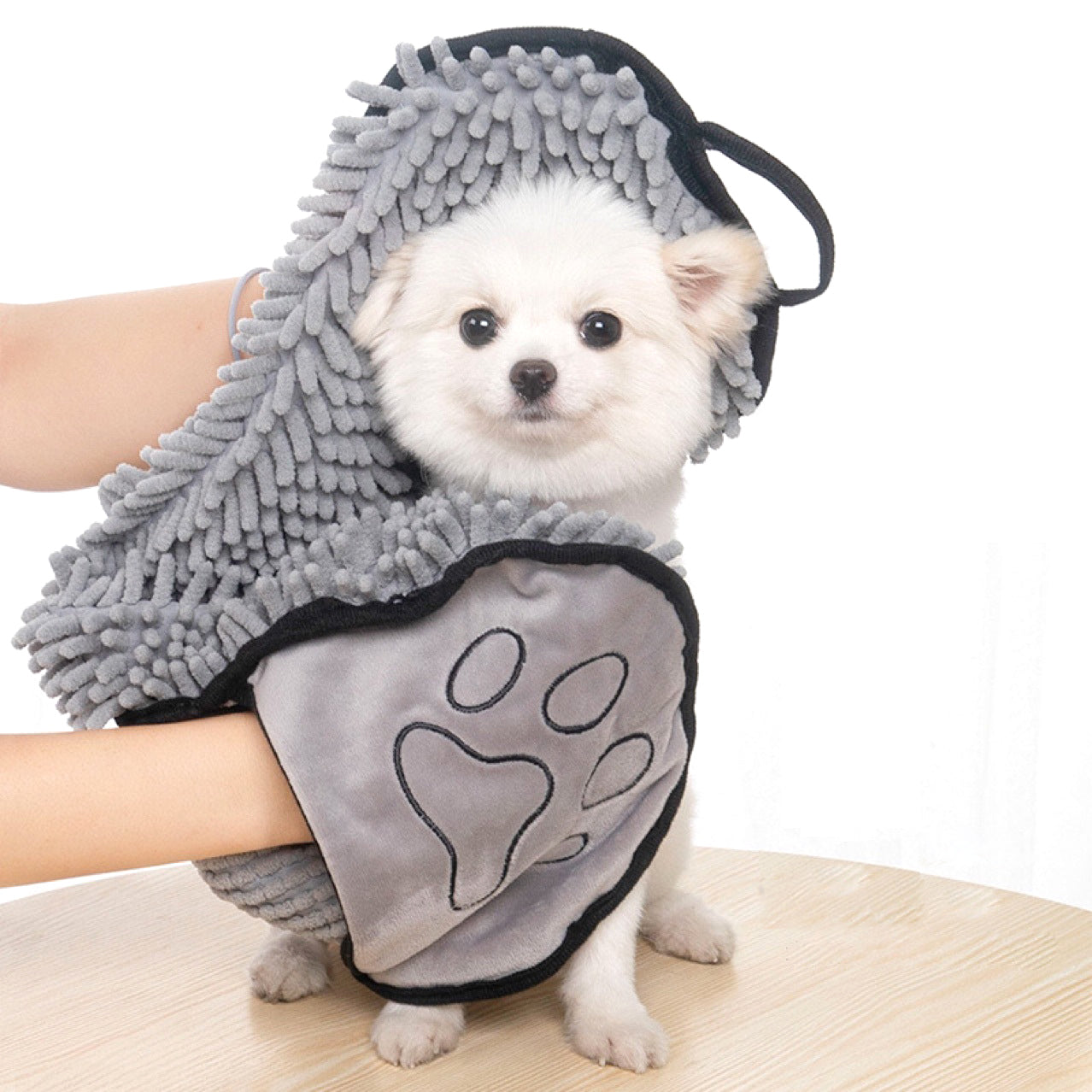 Wet Dog Wrap Towel With Hand Pockets & Superabsorbent Quick-Dry Microfiber